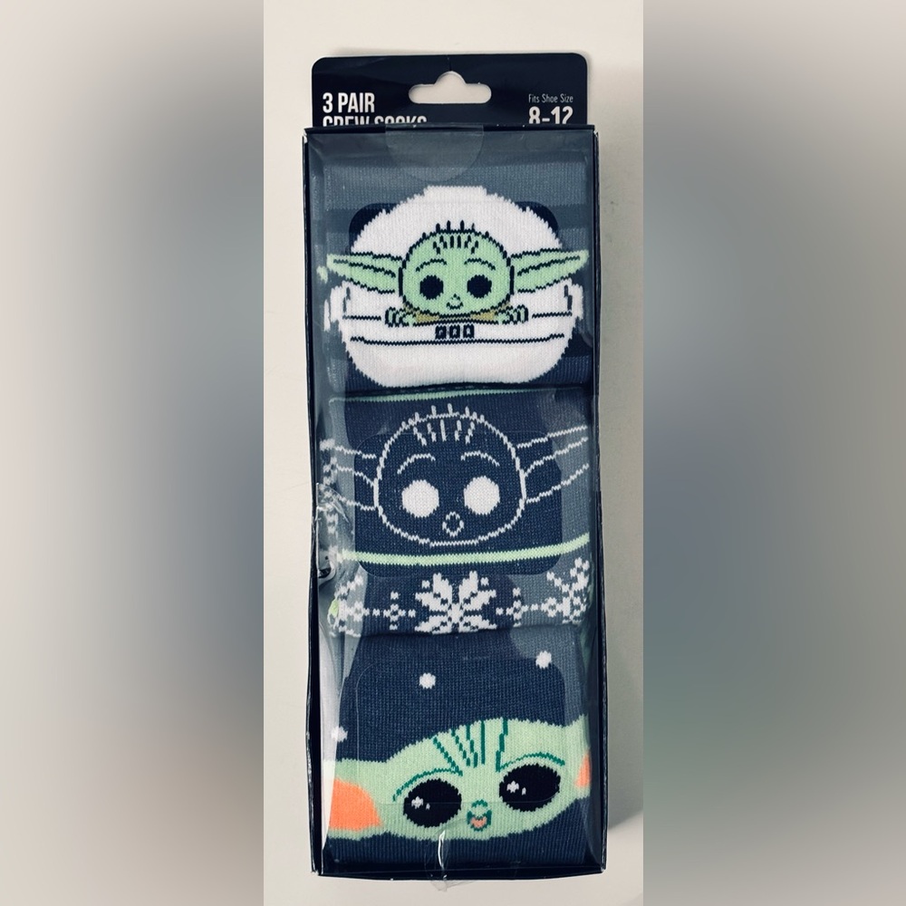 Bioworld 3-Pack Star Wars Themed Men’s Crew Socks Size 8-12